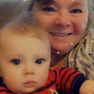 Meet your Posher, Theresa